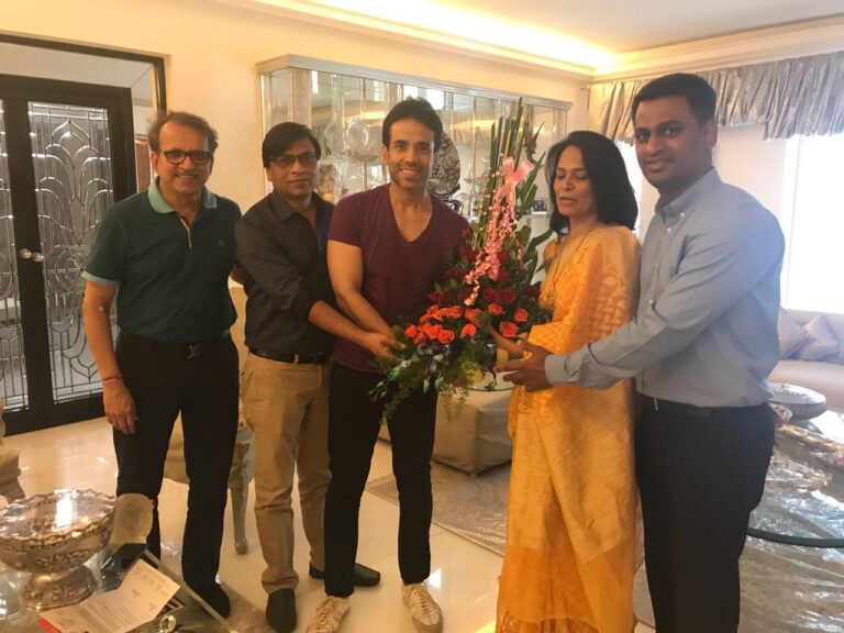 tushar kapoor